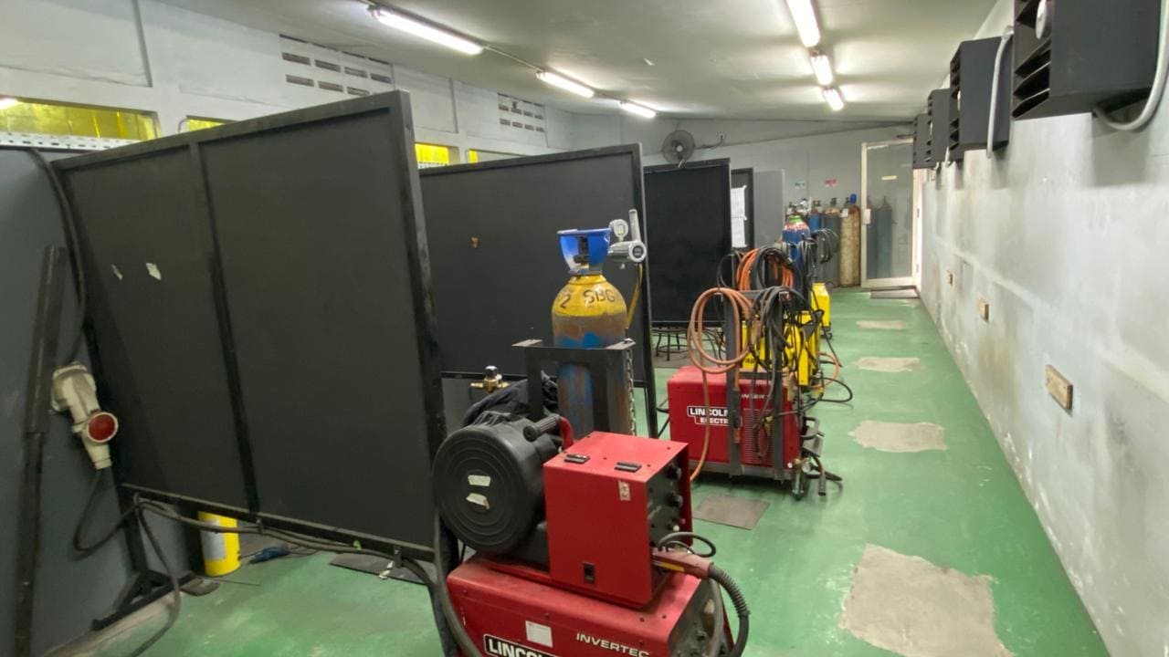 Welding Mechine Area